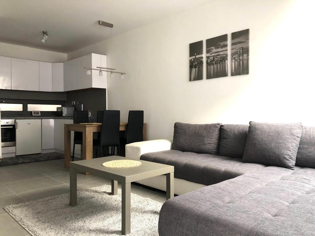Superior Home 佩奇 外观 照片